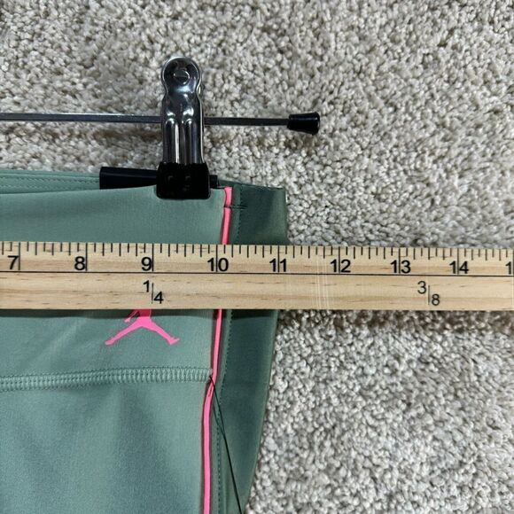 Jordan‎ Essential Bike Shorts Women's XS Green Tight Fit Mid Rise Pocket NWT - Picture 12 of 16